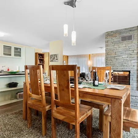 Apartamento Ruetschi-5 By Interhome