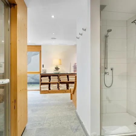 Ruetschi-5 By Interhome Apartamento Zermatt