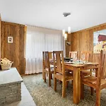 Lejlighed Ruetschi-5 By Interhome